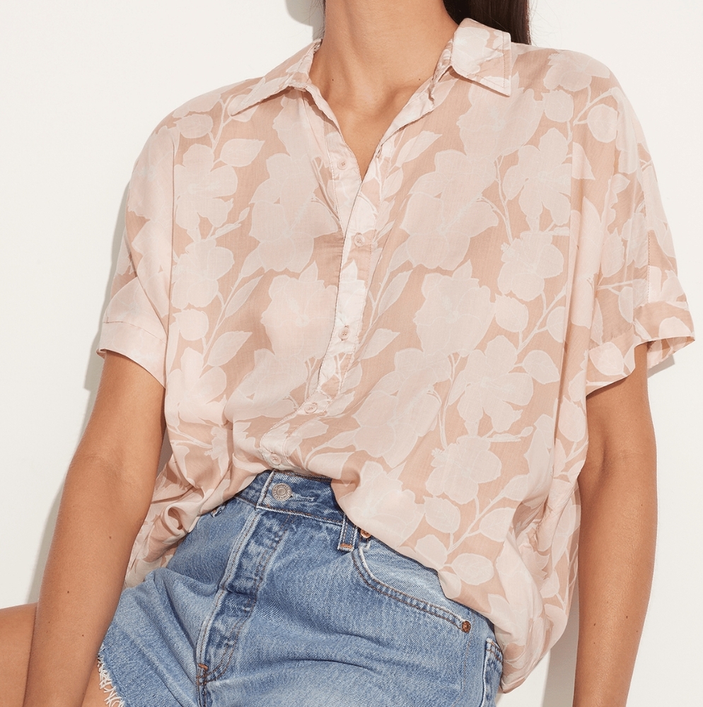 New Acacia South Pacific Mombasa Original Release P XS Hibiscus Print BNWT Shirt